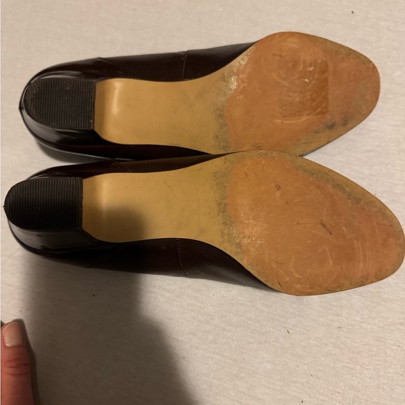 Chic Brown Women's Loafers - Picture 7 of 9